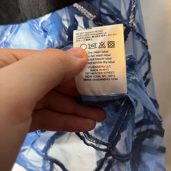 NWT Vivienne Hu Sheer Diamond Embroidered Print Blouse Size 8 - Picture 5 of 7